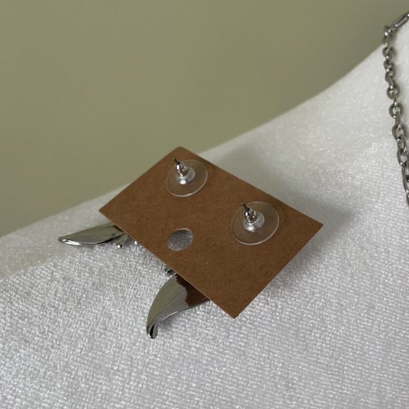 Adorable Peacock Necklace, Earrings, & Cotton Face Mask Set - Picture 12 of 12